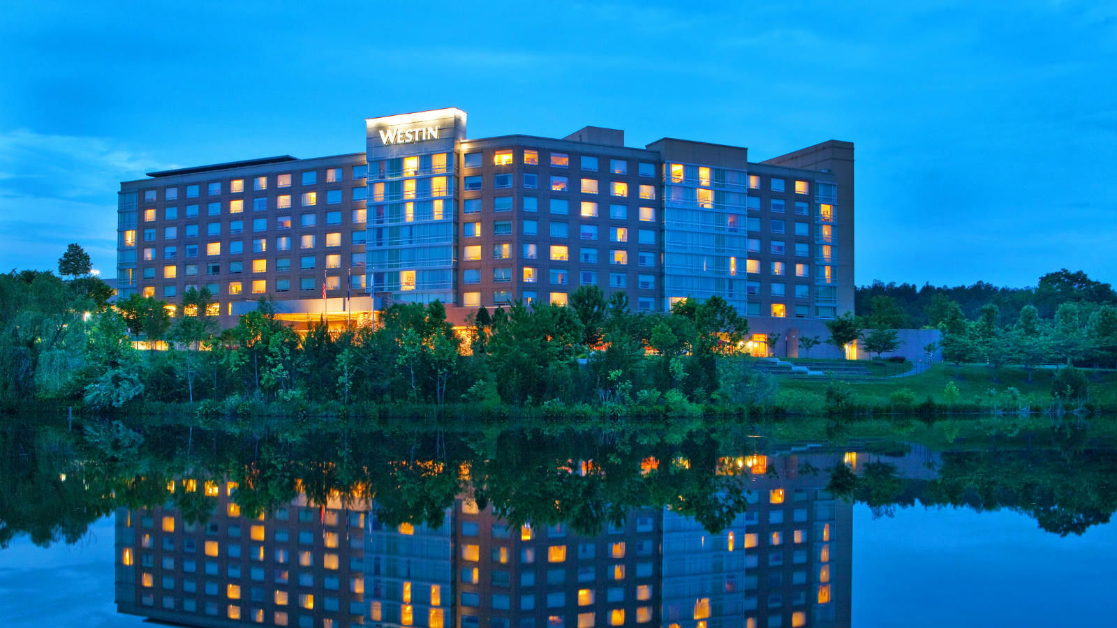 Hotels Near IAD Airport with Shuttle | The Westin Washington Dulles Airport